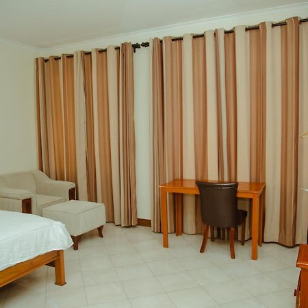 Fq Hotel Dar es Salaam Bagian luar foto